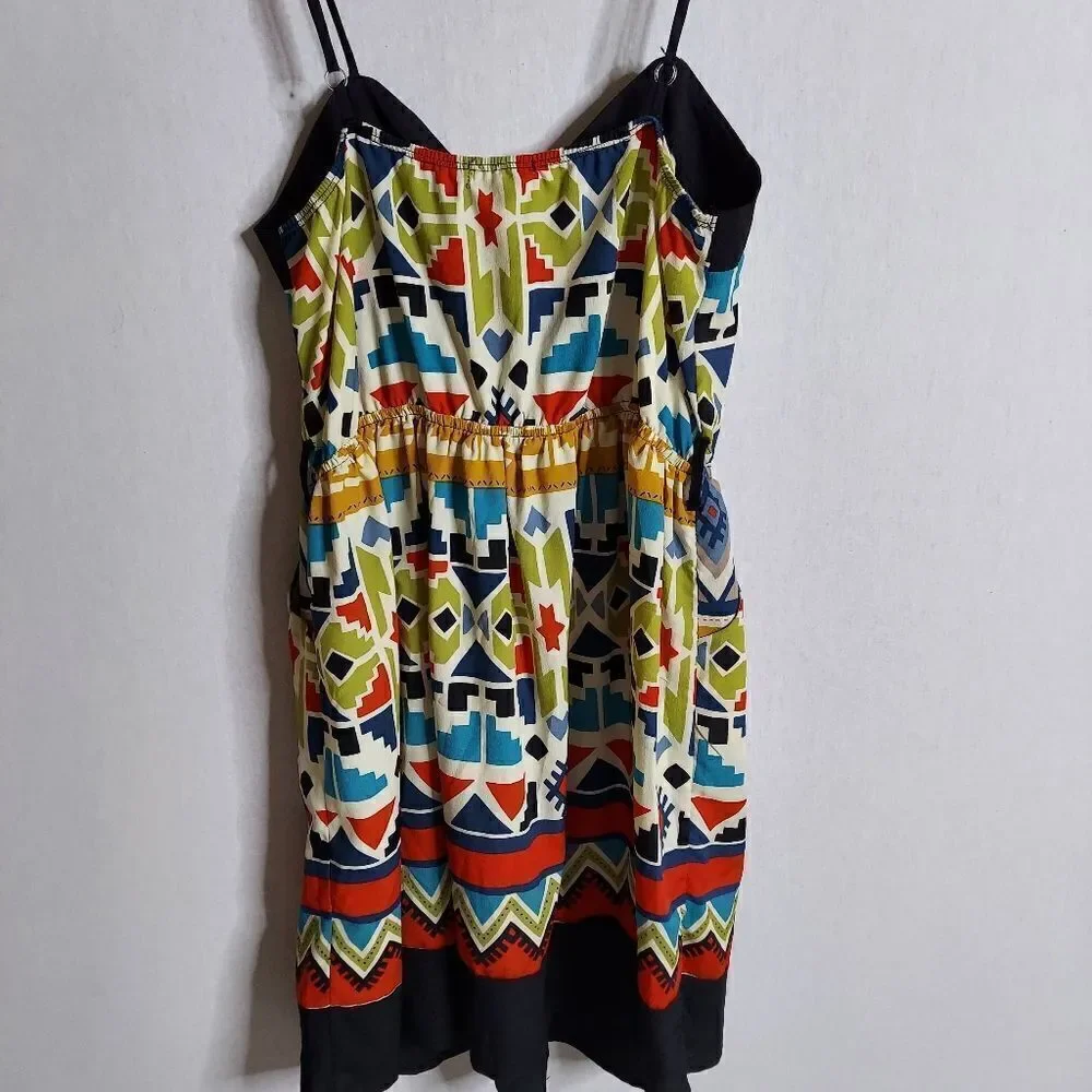 Just Ginger Aztec dress - Picture 7 of 10